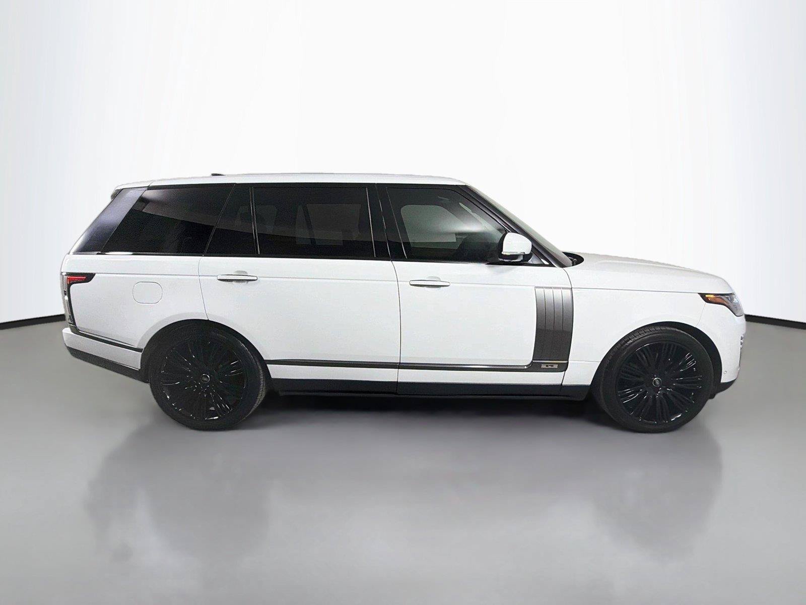 Used 2019 Land Rover Range Rover Long Wheelbase Autobiography AWD/4WD image 4