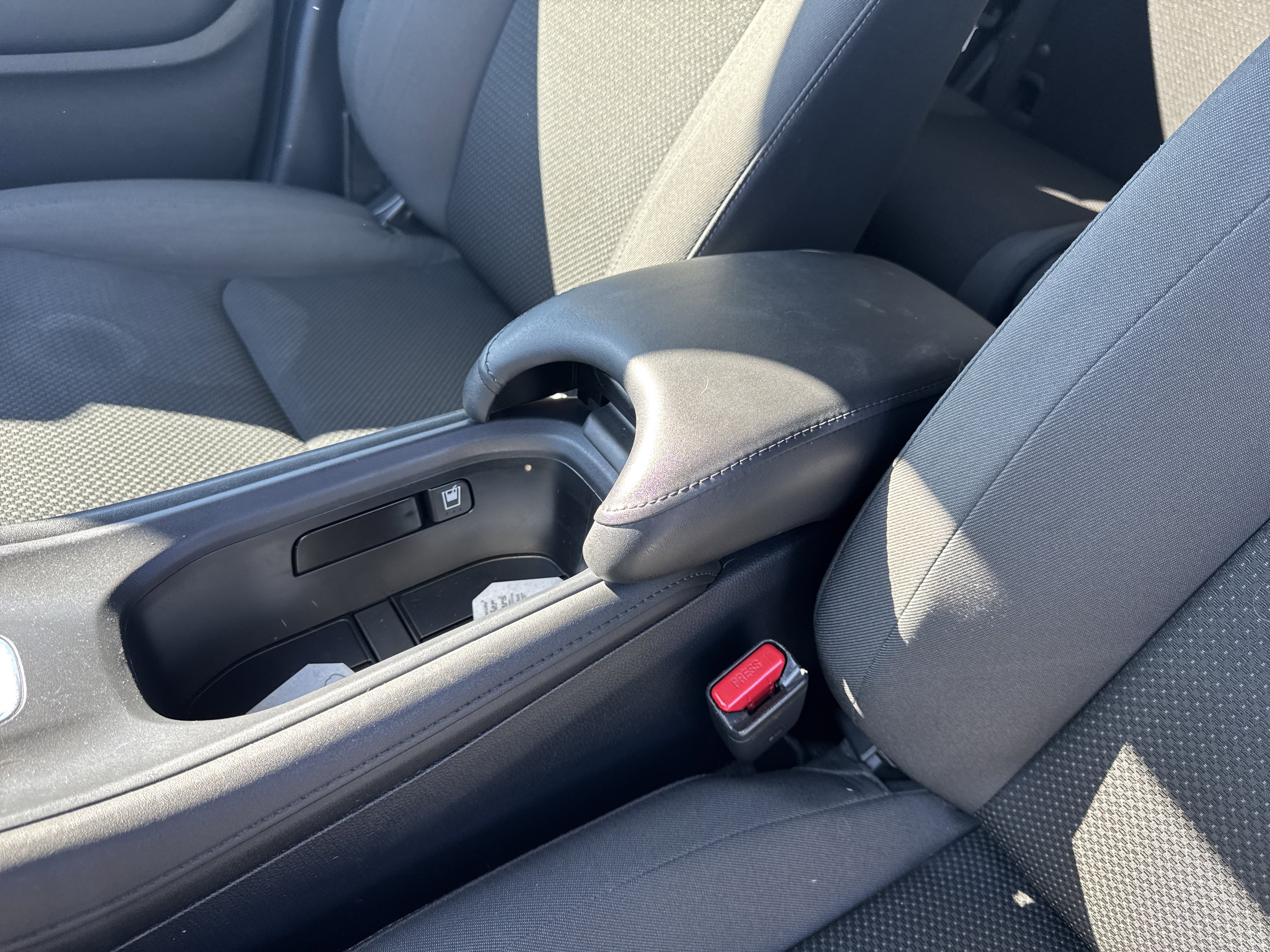 Used 2021 Honda HR-V EX image 13