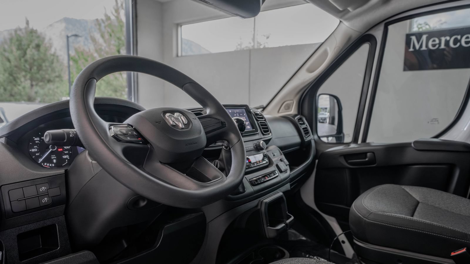 Used 2024 RAM ProMaster 3500 w/ Power Group FWD image 7