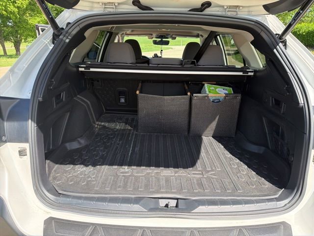 Used 2020 Subaru Outback Premium AWD/4WD image 18