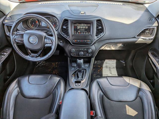 Used 2021 Jeep Cherokee Latitude Plus AWD/4WD image 18