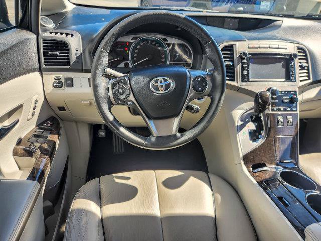 Used 2013 Toyota Venza XLE w/ XLE Premium Pkg AWD/4WD image 9