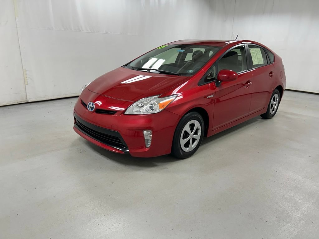Used 2015 Toyota Prius Two FWD image 2