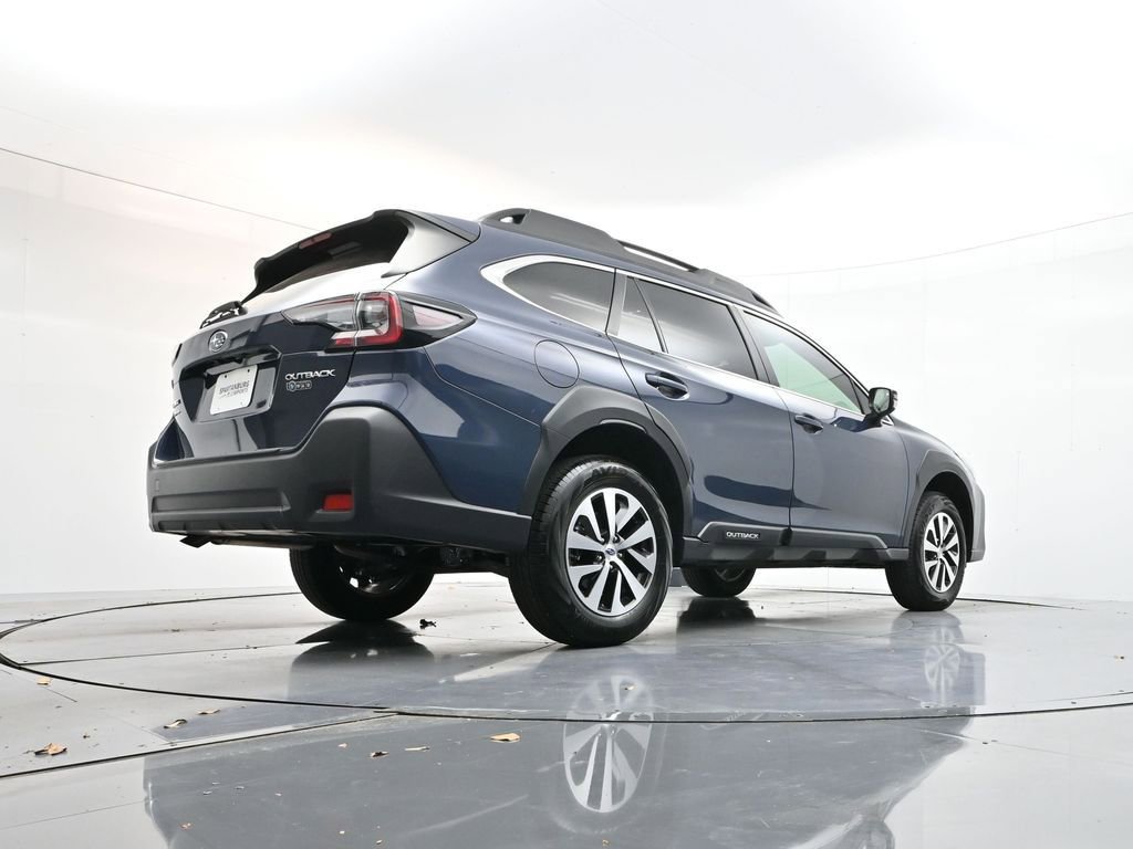 Used 2025 Subaru Outback Premium w/ Popular Package #1 image 30