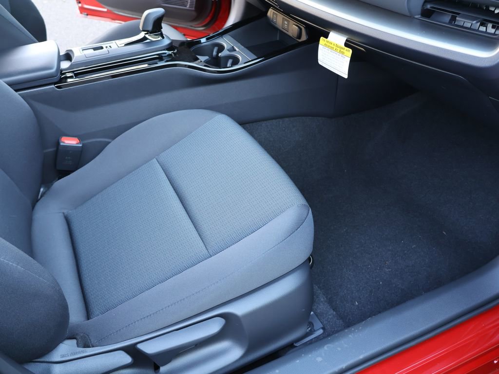 New 2026 Toyota Prius LE image 28