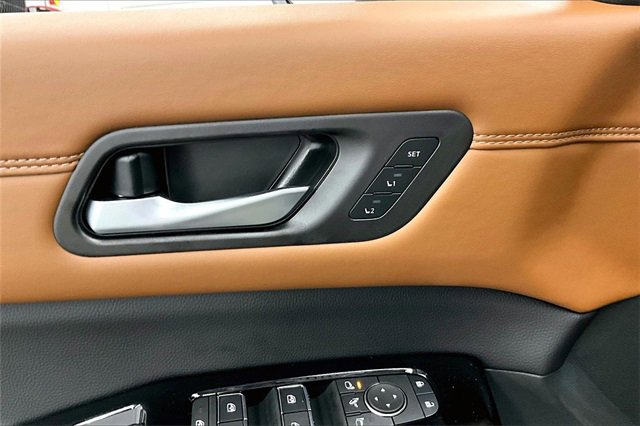 New 2025 Nissan Pathfinder Platinum image 29