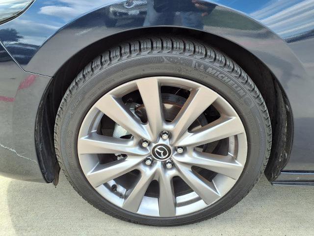 Used 2019 MAZDA MAZDA3 Sedan FWD image 21