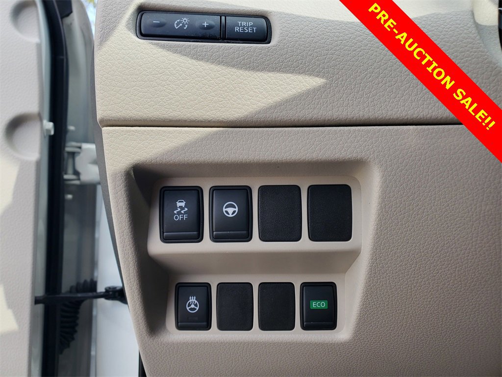 Used 2019 Nissan Rogue Sport SL w/ Premium Package image 22