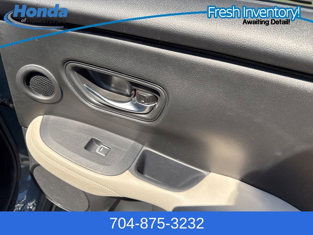 Used 2024 Honda HR-V EX-L image 14