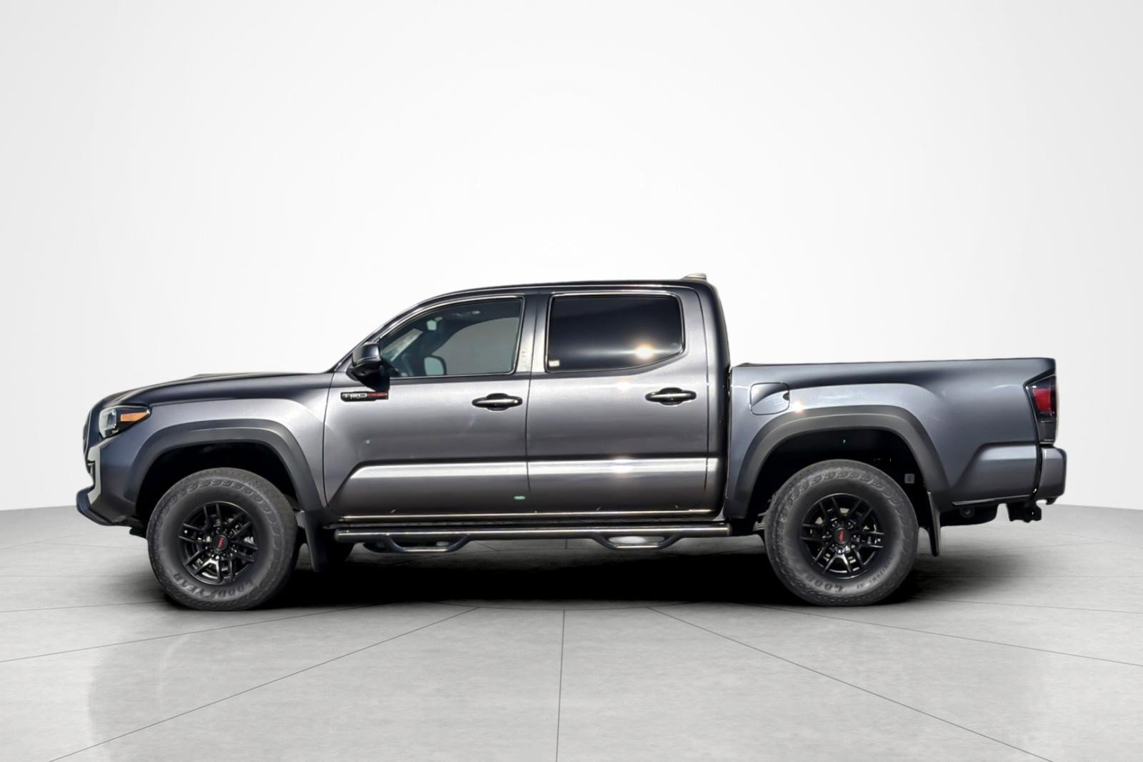 Certified 2021 Toyota Tacoma TRD Pro image 2