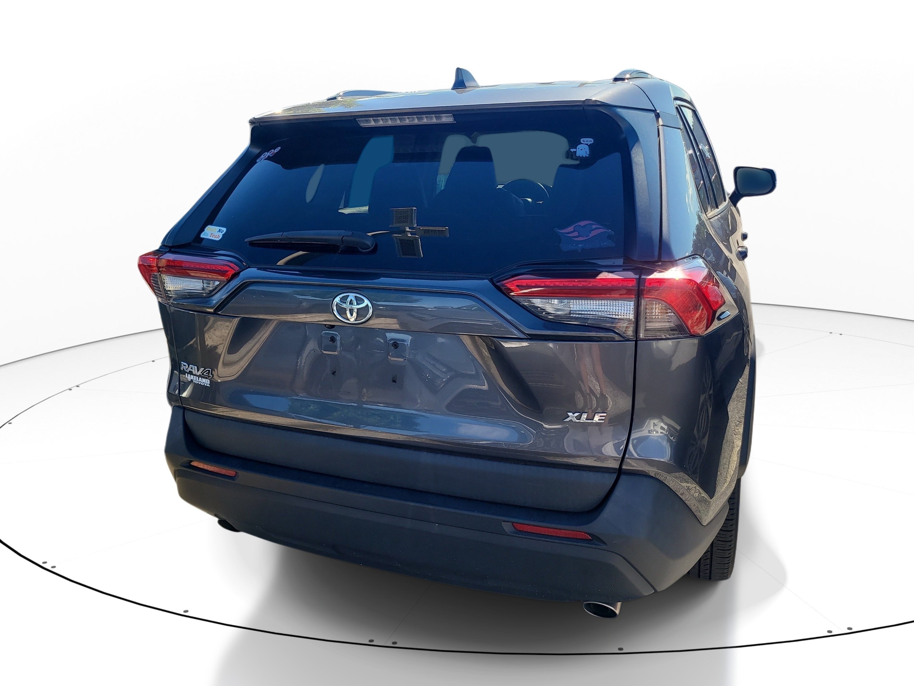 Used 2023 Toyota RAV4 XLE Premium FWD image 6