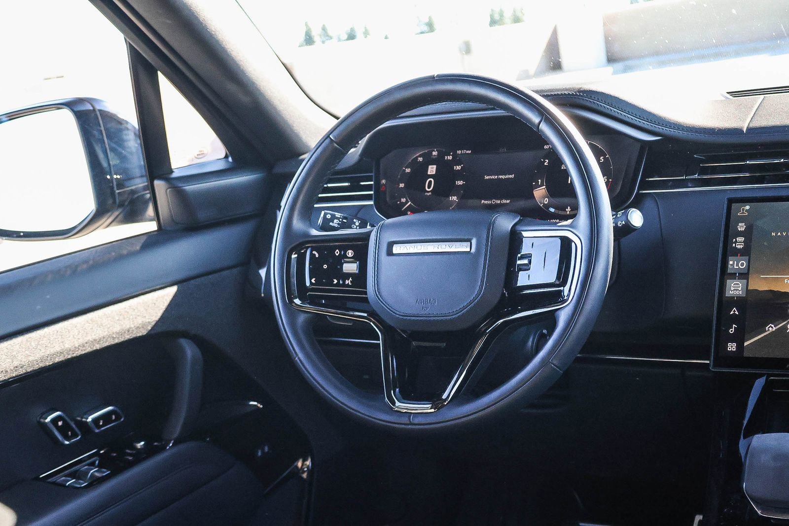 Used 2024 Land Rover Range Rover Sport Dynamic SE image 22