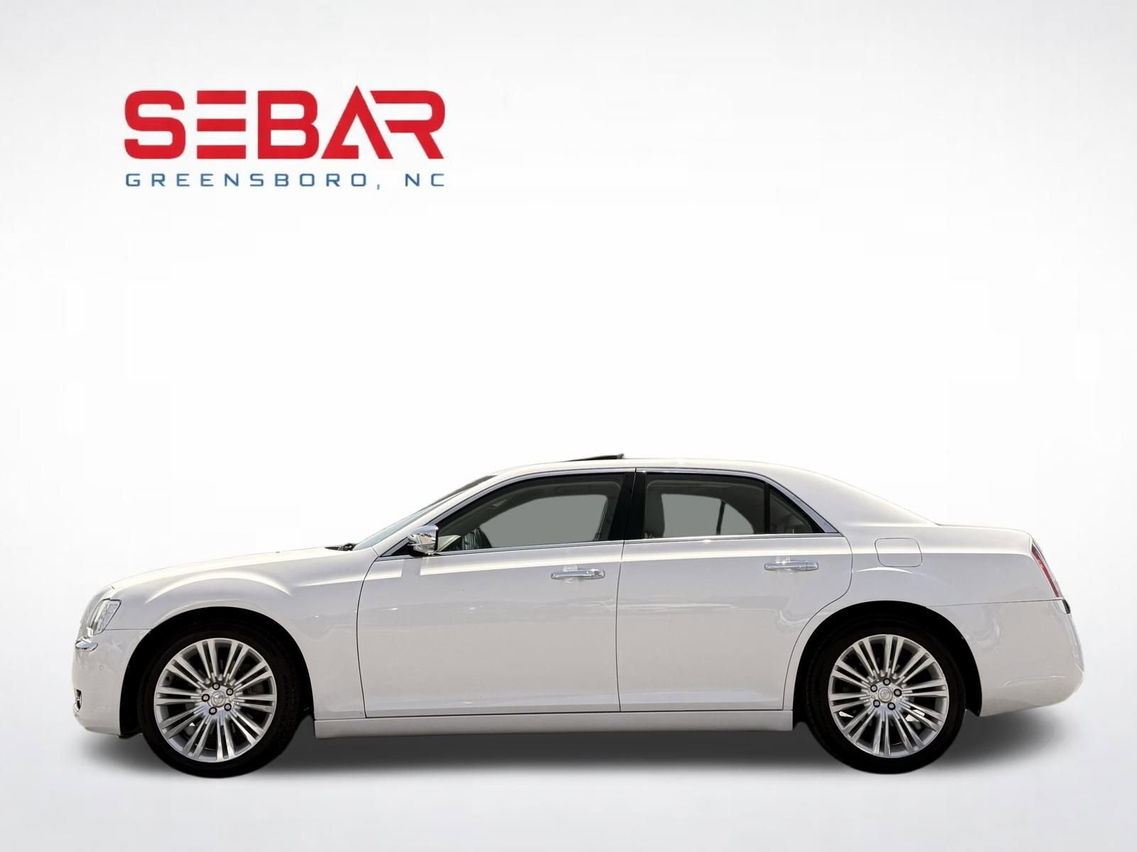 Used 2011 Chrysler 300 C w/ Sound Group RWD image 13