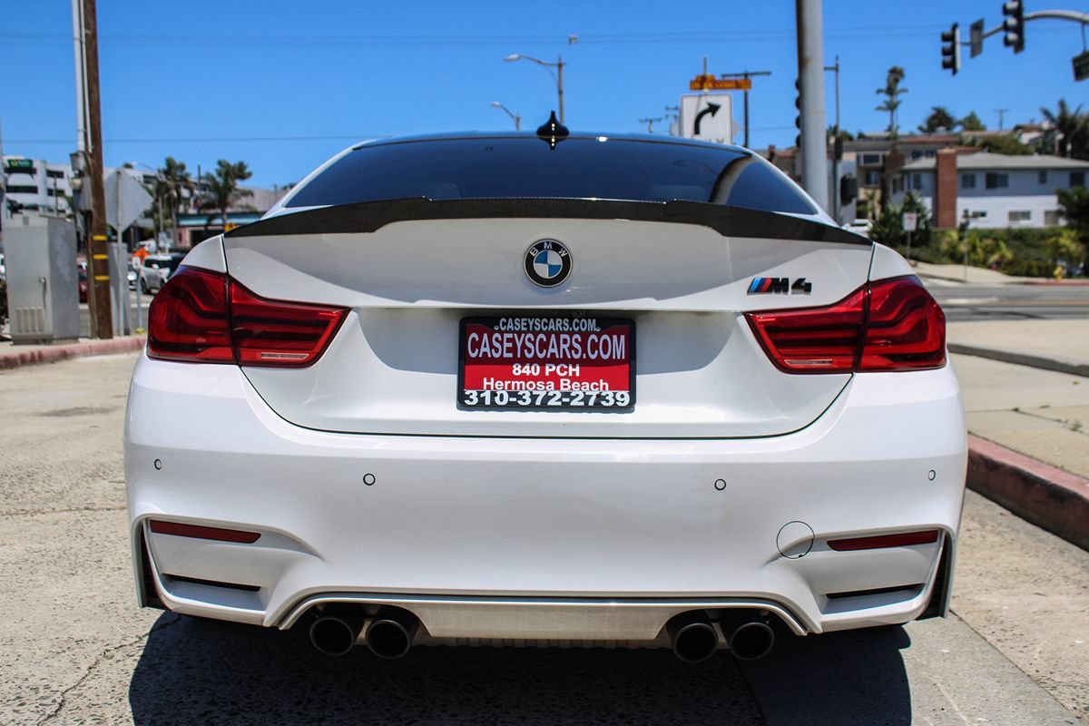 Used 2018 BMW M4 Coupe RWD image 5