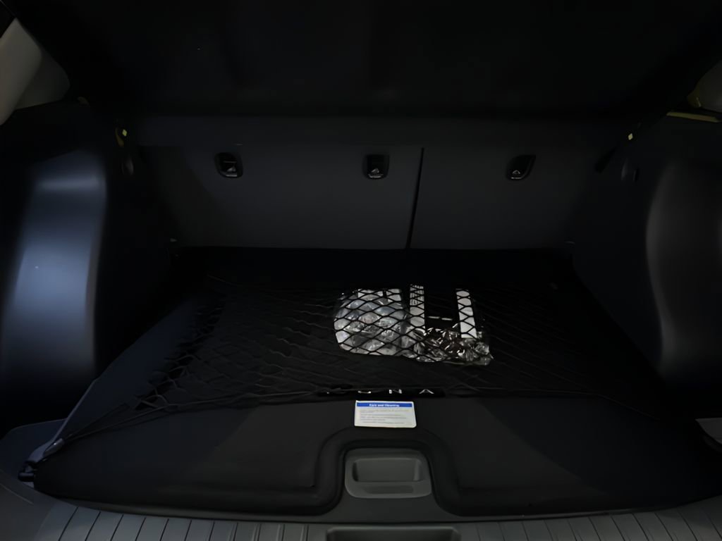 Certified 2025 Hyundai Kona SEL image 17