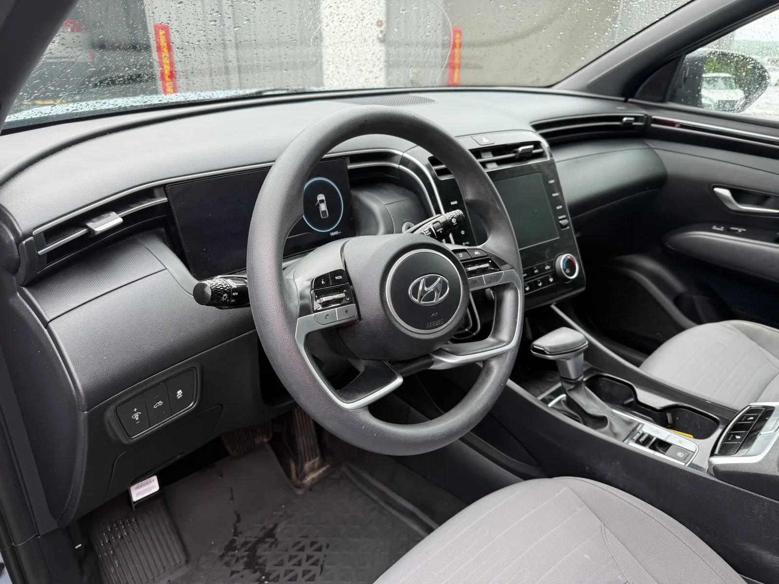 Used 2022 Hyundai Santa Cruz SEL w/ Activity Package FWD image 7