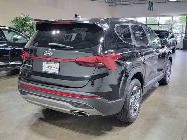 Used 2023 Hyundai Santa Fe SE FWD image 5