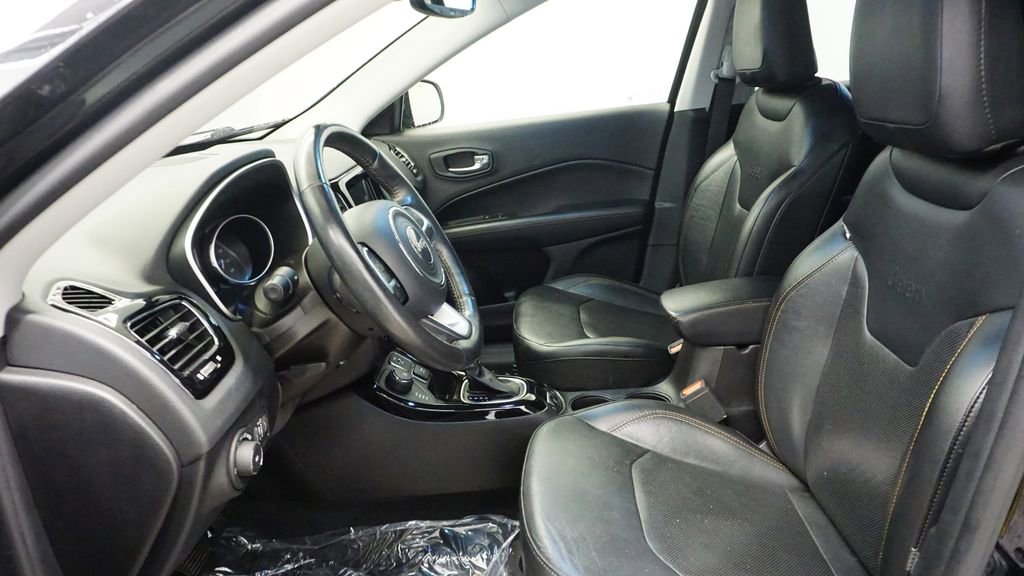 Certified 2019 Jeep Compass Limited image 27