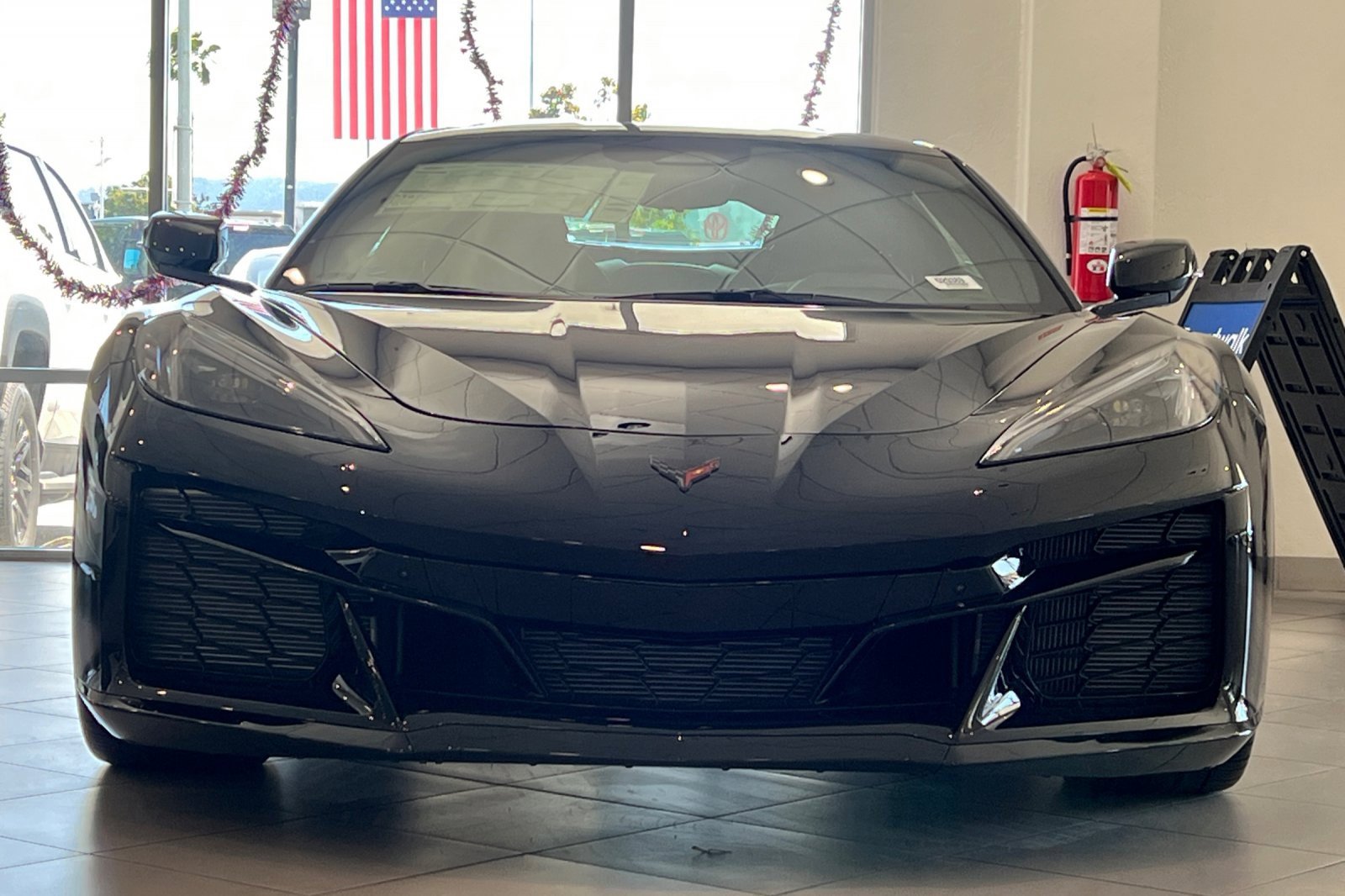 New 2025 Chevrolet Corvette E-Ray w/ Stealth Interior Trim Package image 9