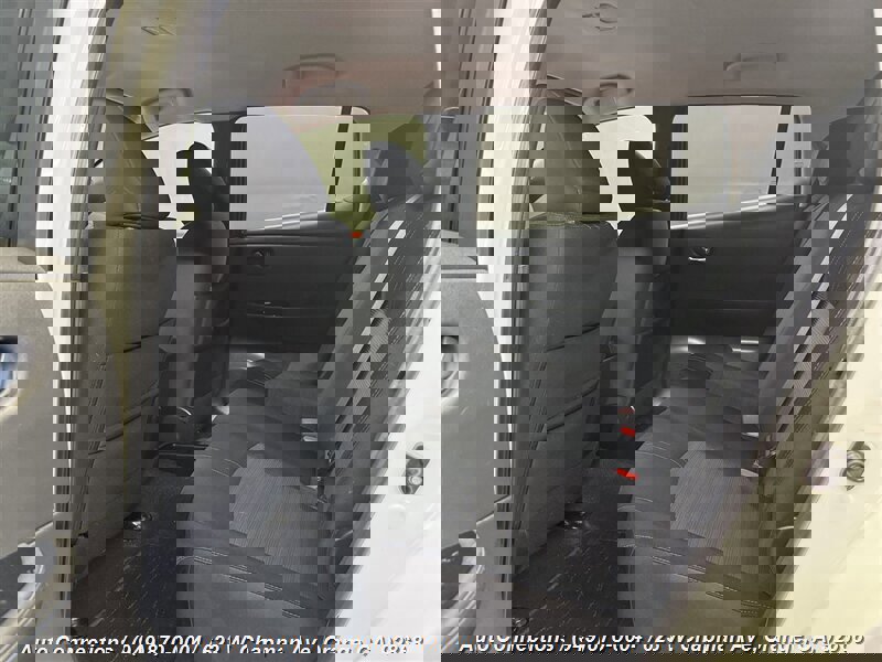 Used 2018 Nissan Leaf SV w/ SV Technology Package image 9