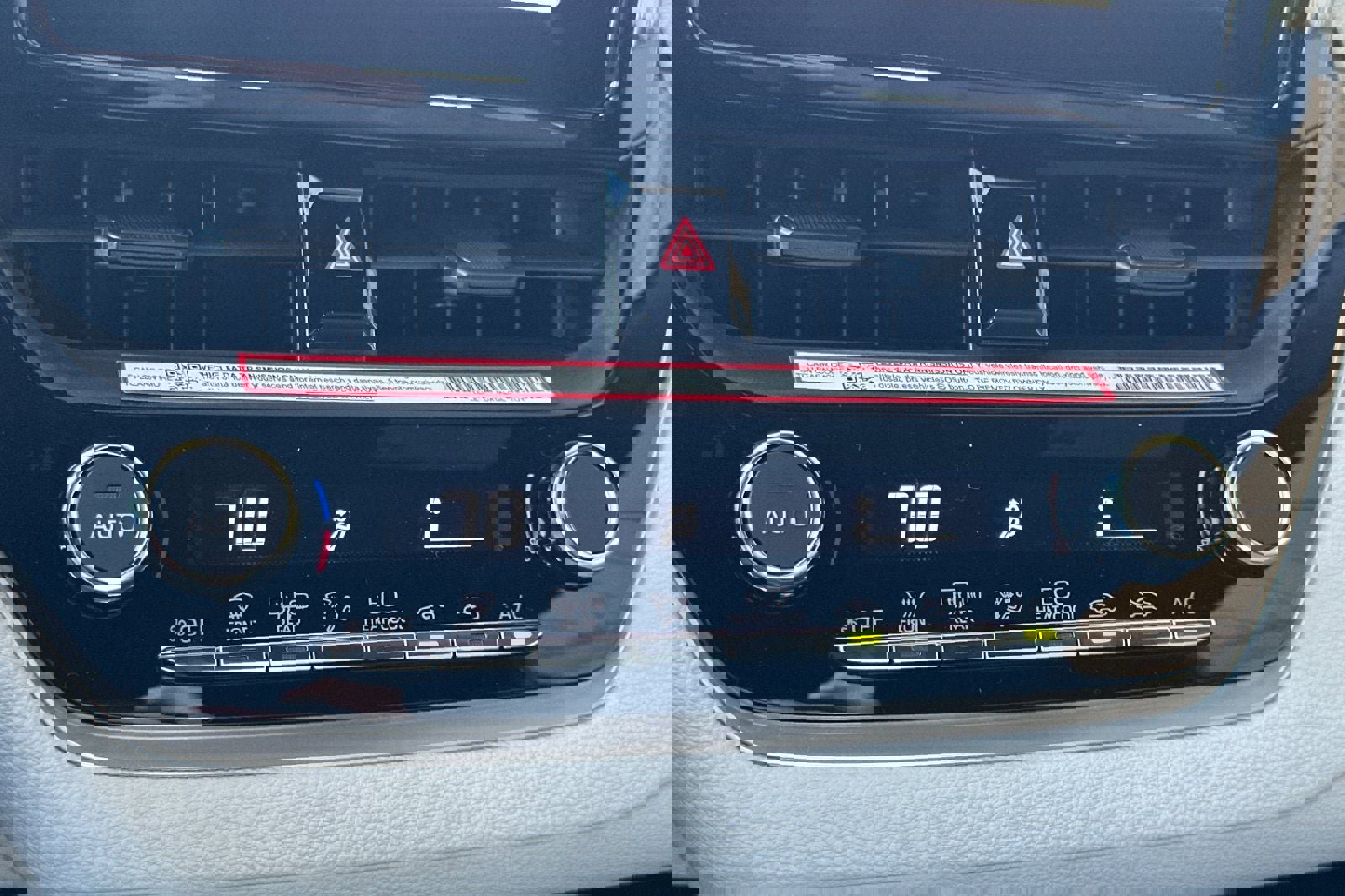 New 2026 Toyota Corolla SE image 23