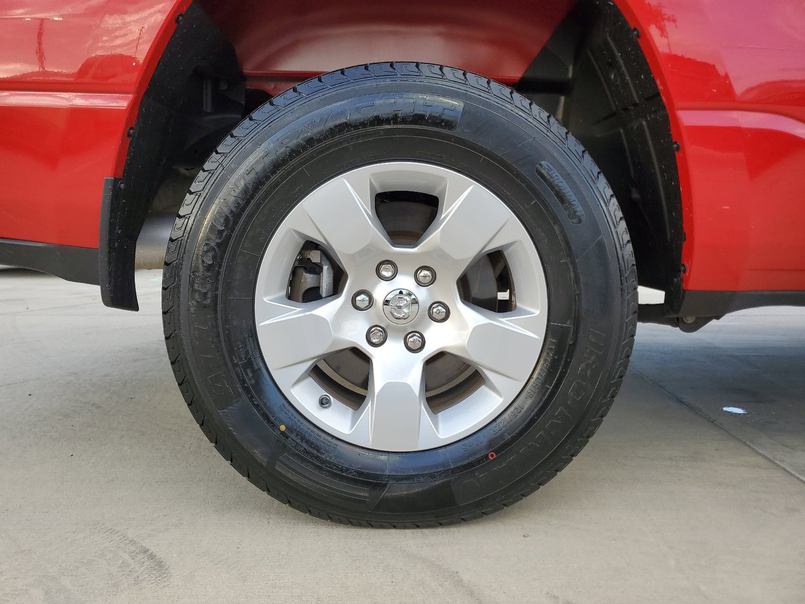 Used 2019 RAM 1500 Big Horn RWD image 9