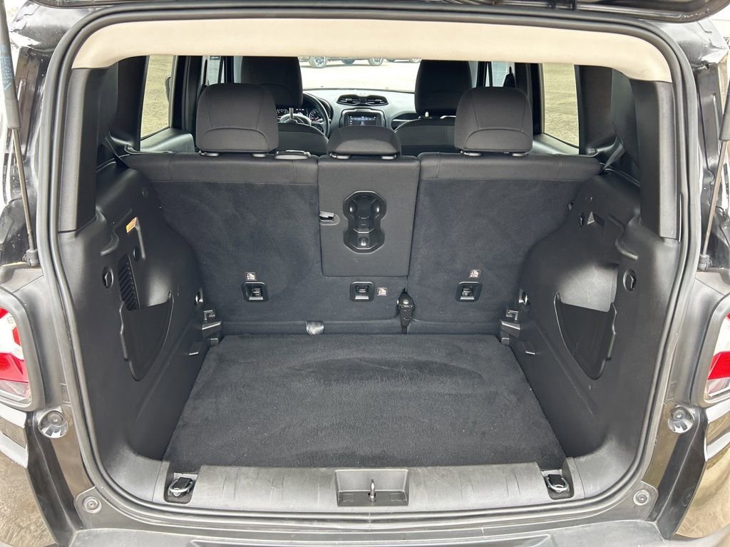 Used 2020 Jeep Renegade Altitude image 25