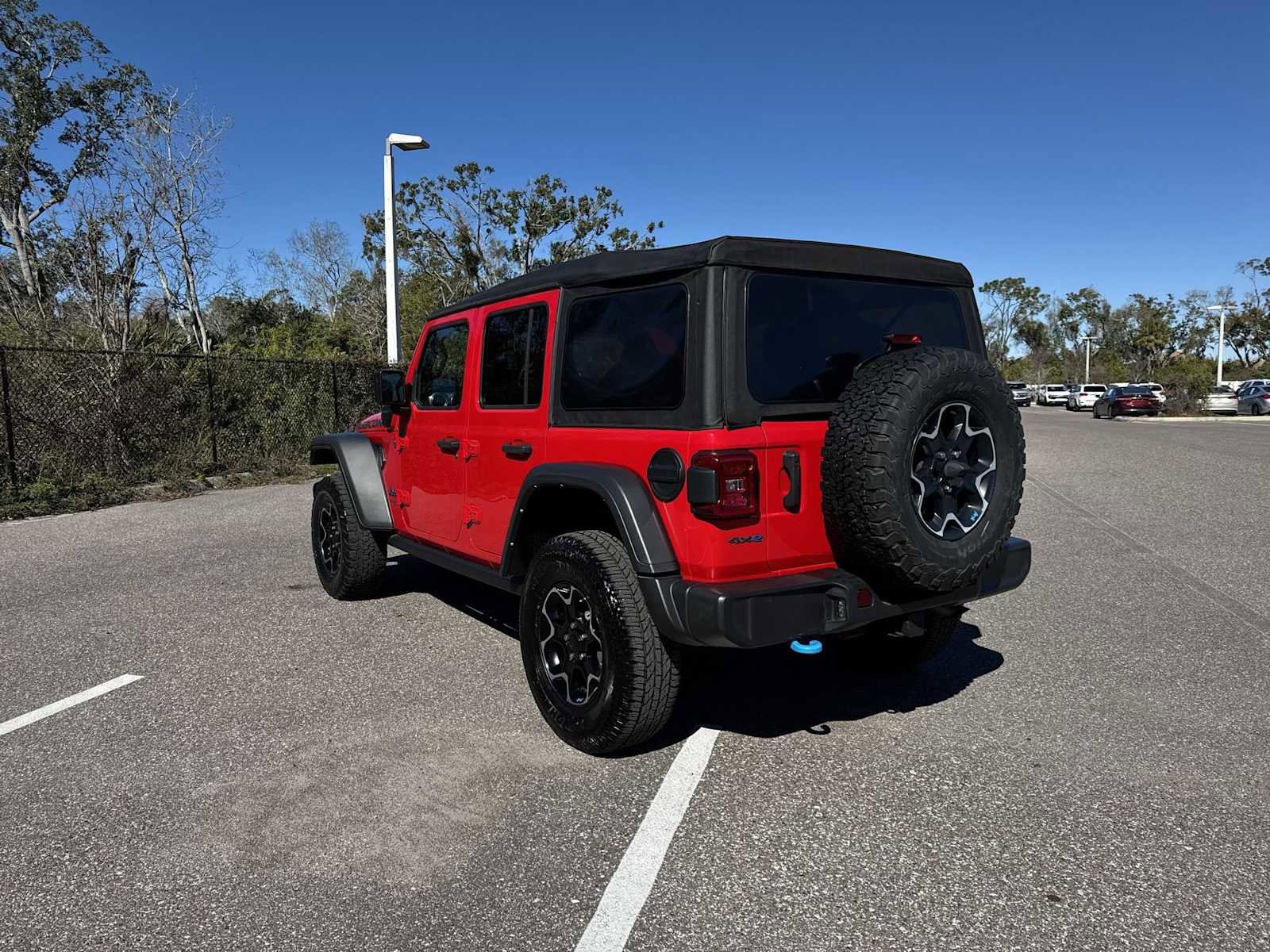 Used 2022 Jeep Wrangler Unlimited Rubicon 4xe image 4