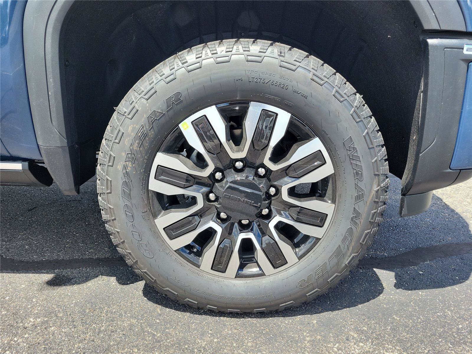 New 2026 GMC Sierra 2500 Denali Ultimate AWD/4WD image 5
