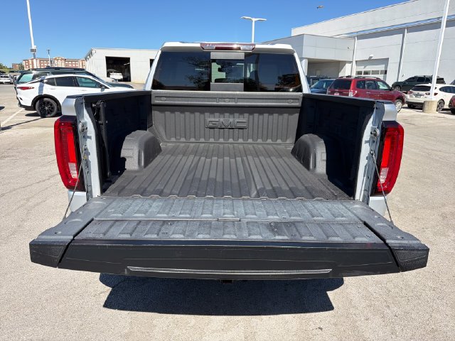 Used 2021 GMC Sierra 1500 SLT AWD/4WD image 29