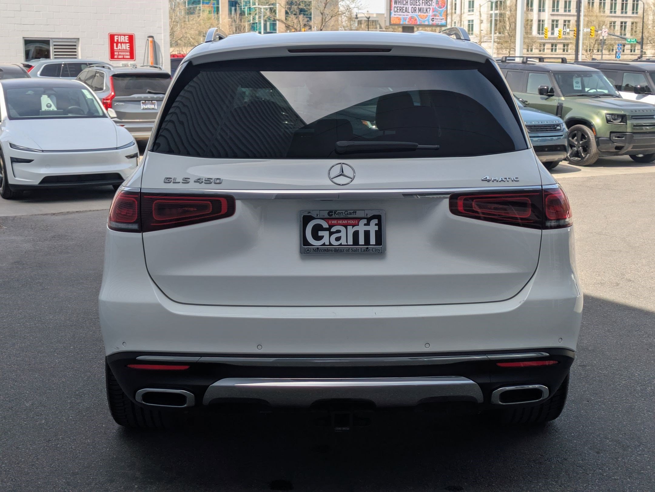 Used 2023 Mercedes-Benz GLS 450 4MATIC image 4