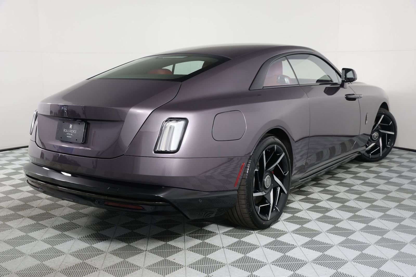 New 2026 Rolls-Royce Spectre Black Badge image 7