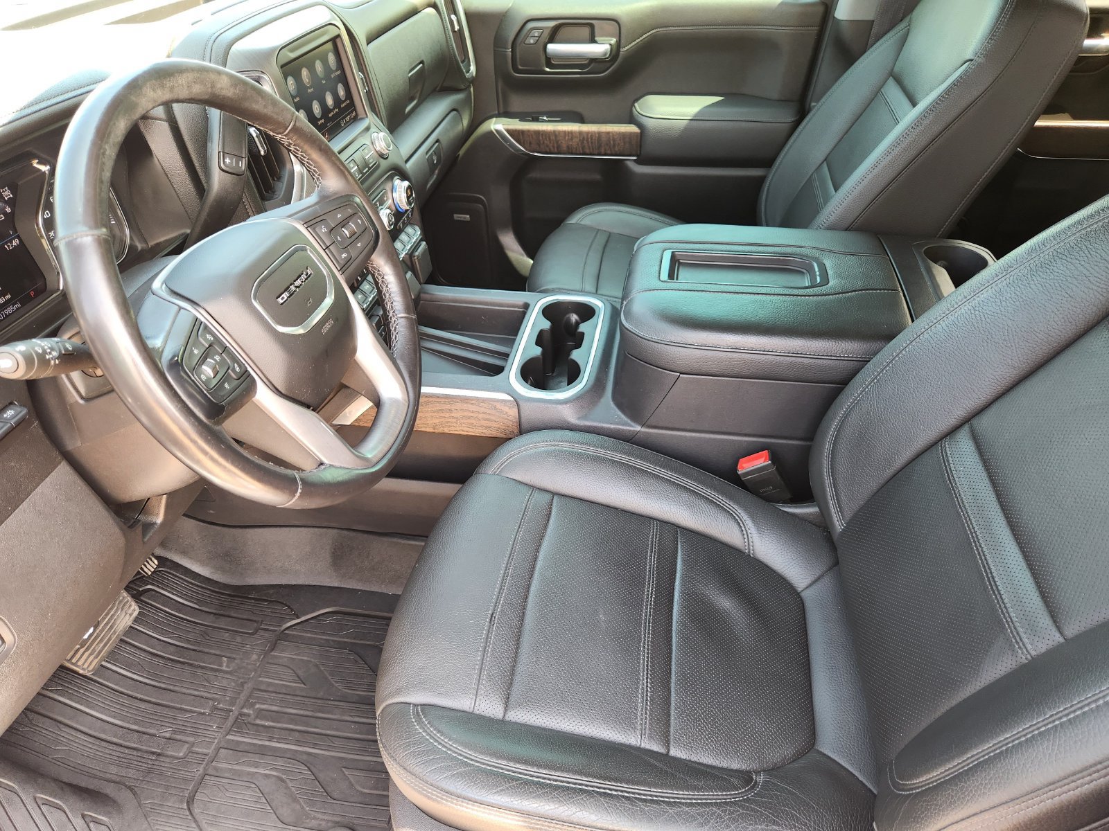 Used 2021 GMC Sierra 1500 Denali w/ Denali Ultimate Package AWD/4WD image 16
