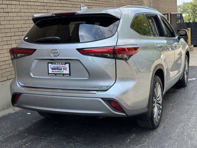 Used 2020 Toyota Highlander Platinum AWD/4WD image 19