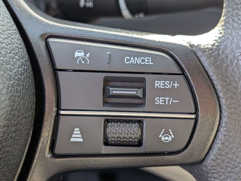 Used 2025 Honda Accord LX image 27