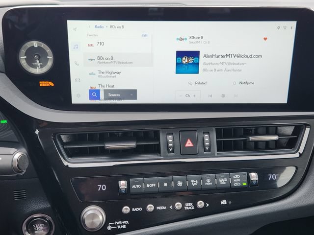 Used 2025 Lexus ES 350 w/ Premium Package FWD image 6
