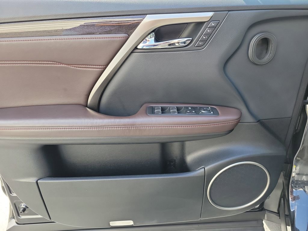 Used 2018 Lexus RX 350 FWD w/ Luxury Package image 17