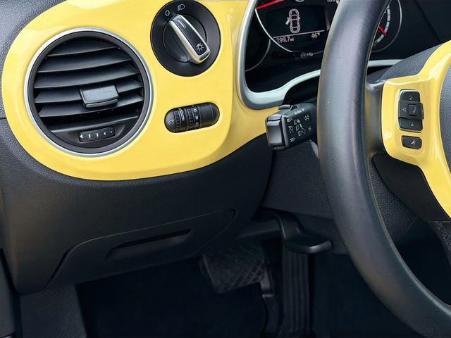 Used 2015 Volkswagen Beetle 1.8T image 10