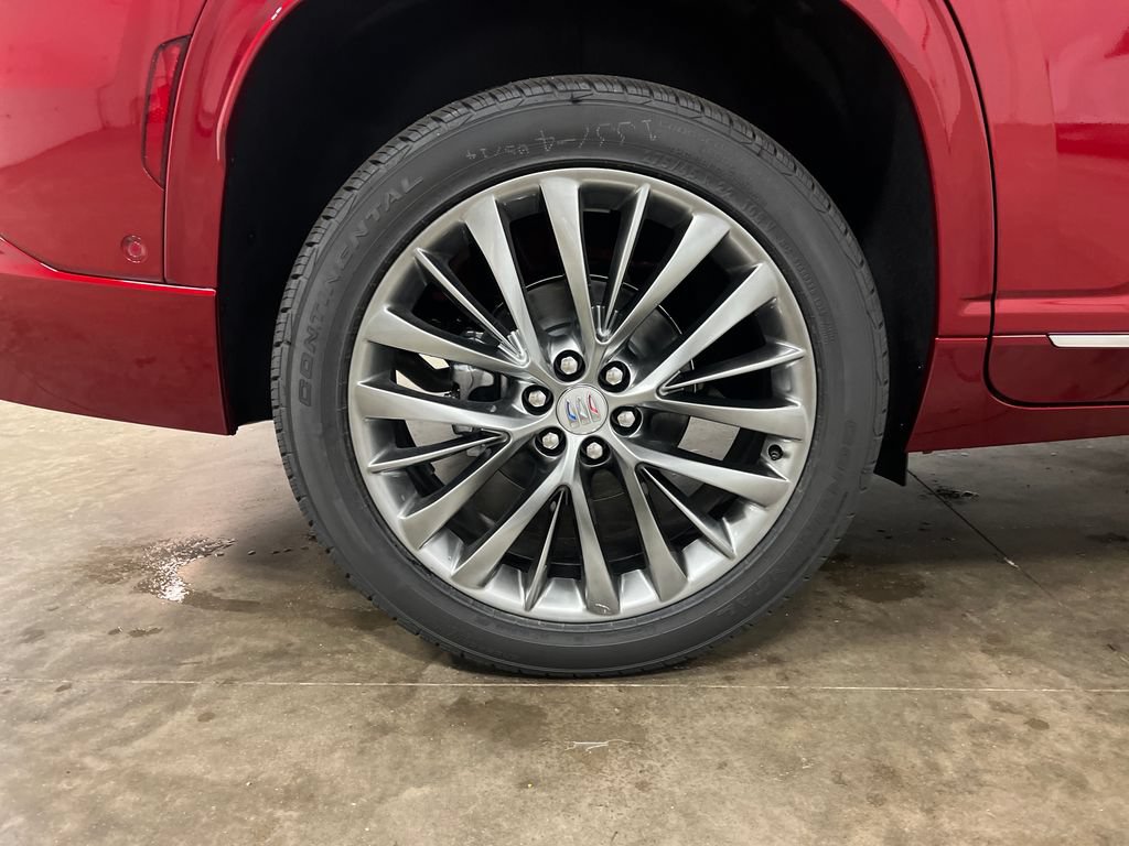 New 2026 Buick Enclave Avenir w/ Super Cruise Package AWD/4WD image 9