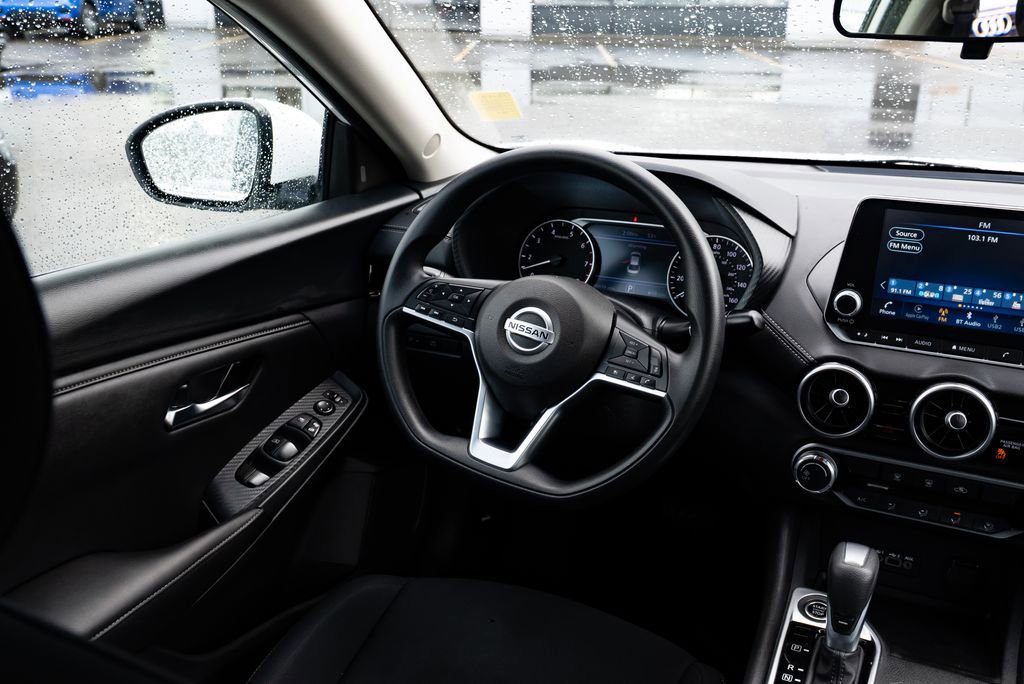 Used 2023 Nissan Sentra SV FWD image 9