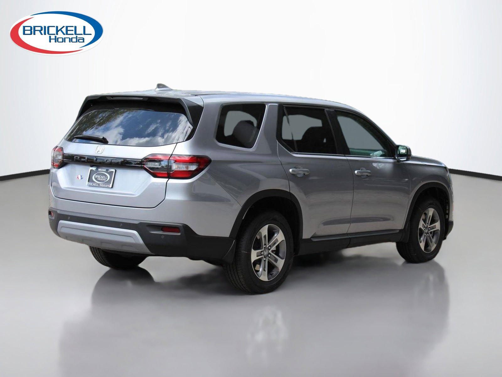 New 2025 Honda Pilot EX-L image 5