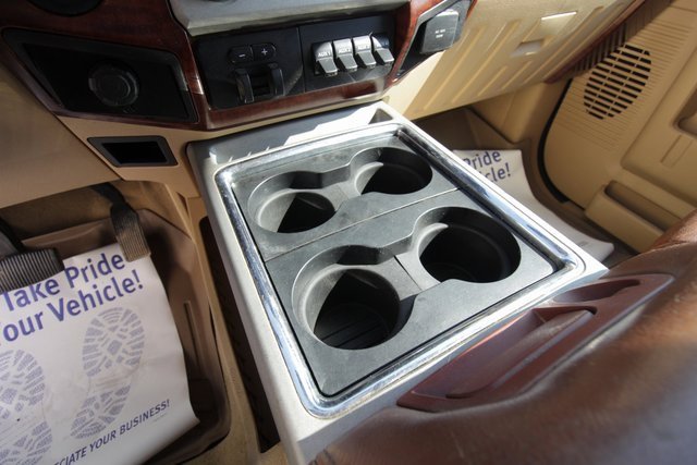 Used 2013 Ford F350 King Ranch w/ King Ranch w/Chrome Pkg image 27