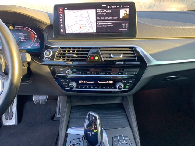 Used 2021 BMW 540i w/ M Sport Package RWD image 31