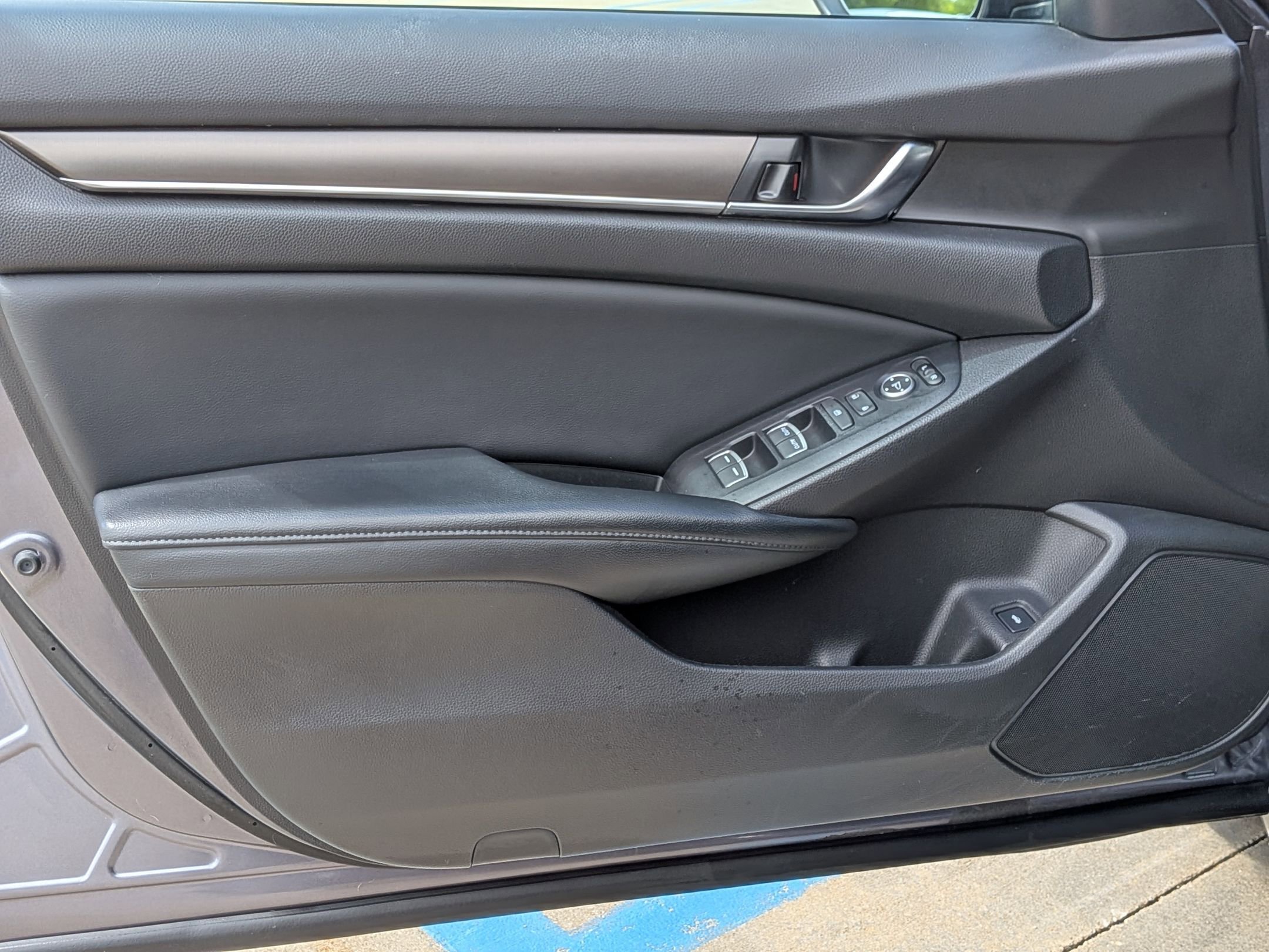 Certified 2018 Honda Accord LX image 13