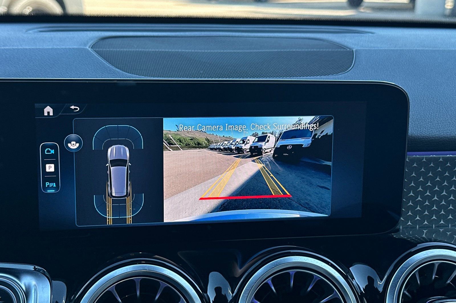 Certified 2025 Mercedes-Benz GLB 250 image 16