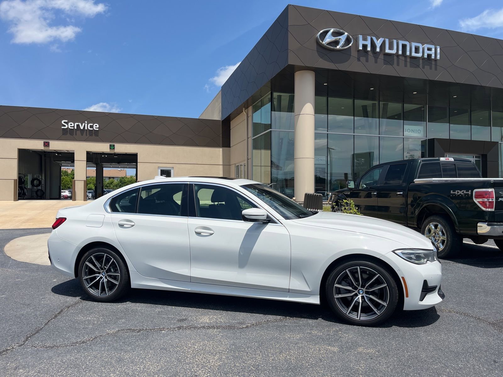 Used 2020 BMW 330i Sedan w/ Convenience Package