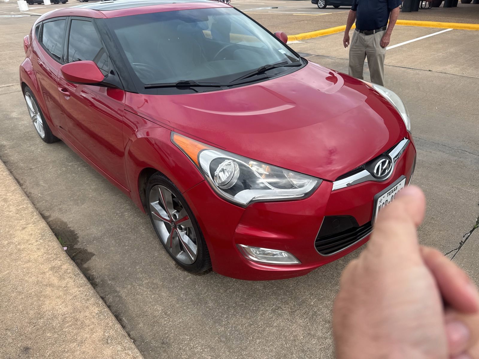 Used 2016 Hyundai Veloster w/ Option Group 03 image 7