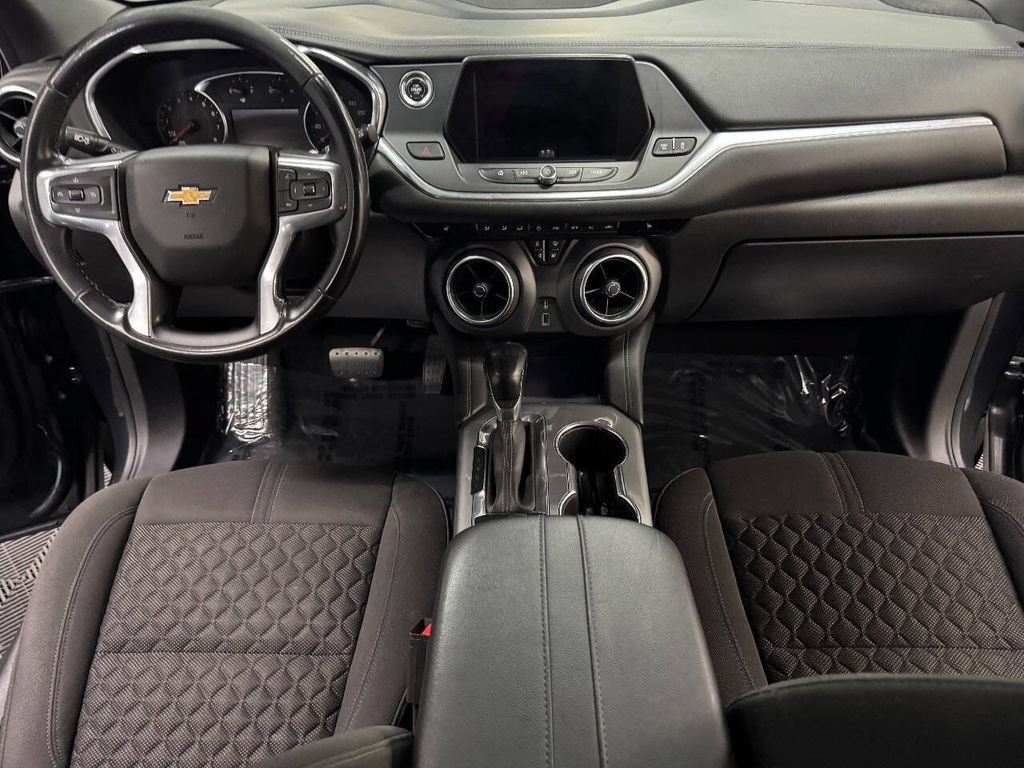 Used 2019 Chevrolet Blazer LT FWD image 42