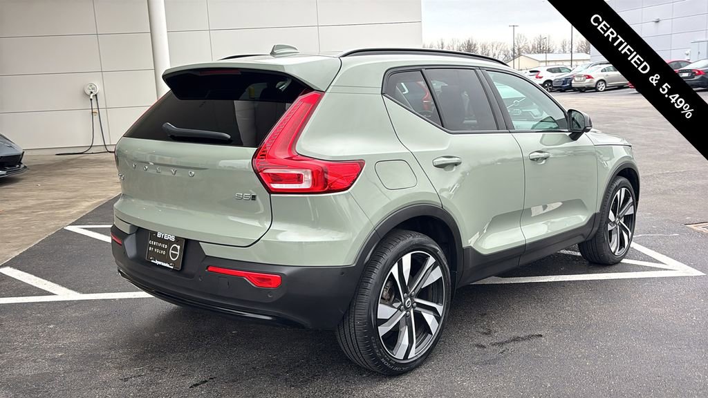 Certified 2023 Volvo XC40 B5 Plus w/ Driver Assist Package image 31
