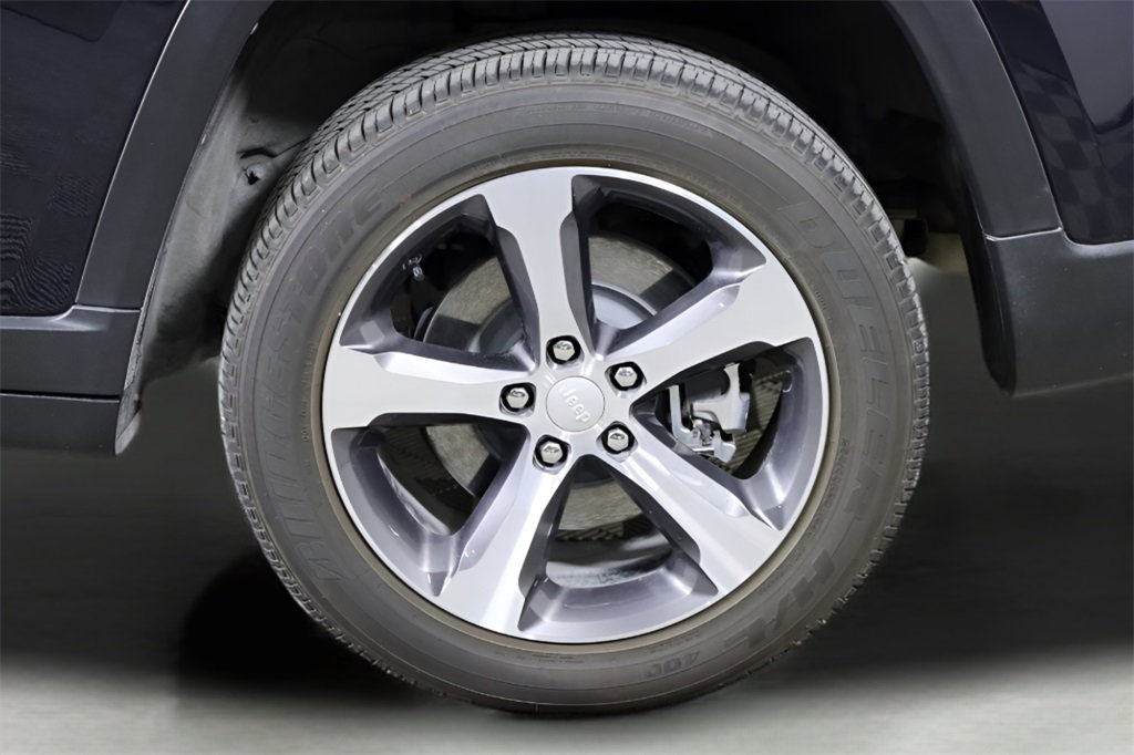 Used 2022 Jeep Grand Cherokee Limited 4xe image 9